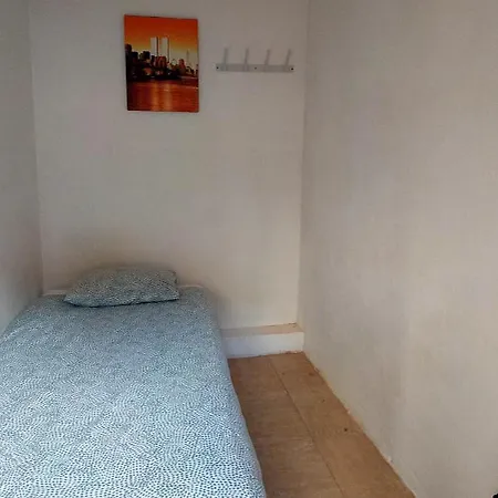 Pintor Pahissa Penzion *